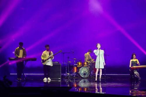 新声舞蹈视频,青春活力，舞动青春风采